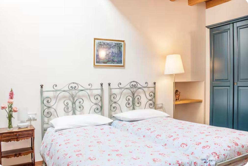 Alla Torre Del Barbarossa B&B Foresteria Манделло-дель-Ларио Экстерьер фото